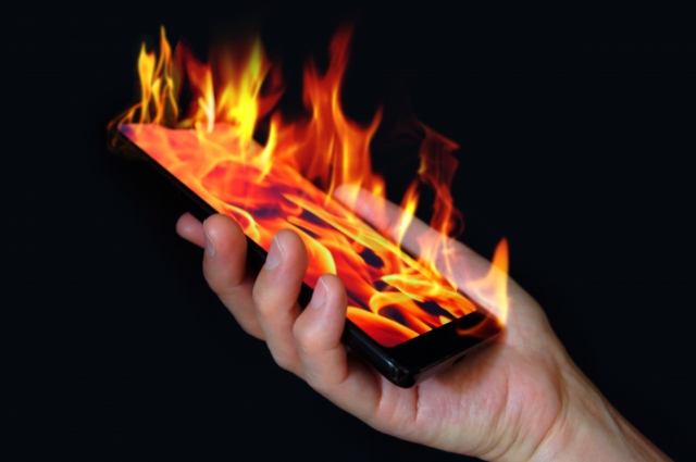 SNSの炎上のイメージ画像